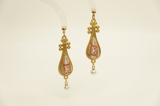 Long Pipa-Shaped Earrings